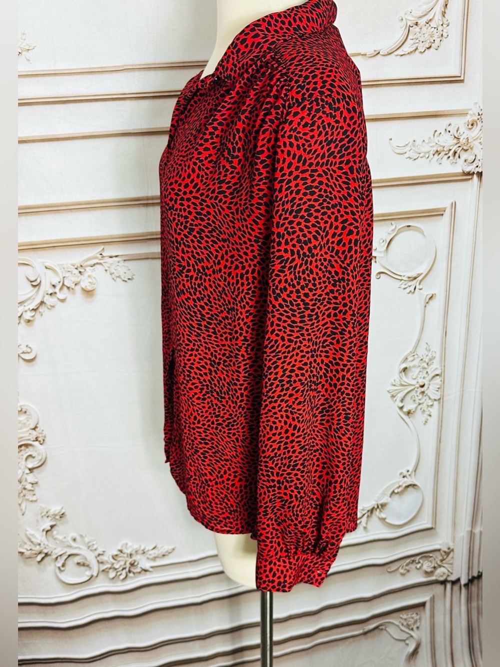 H&M Red and Black Printed Button-Down Shirt - Picture 2 of 7